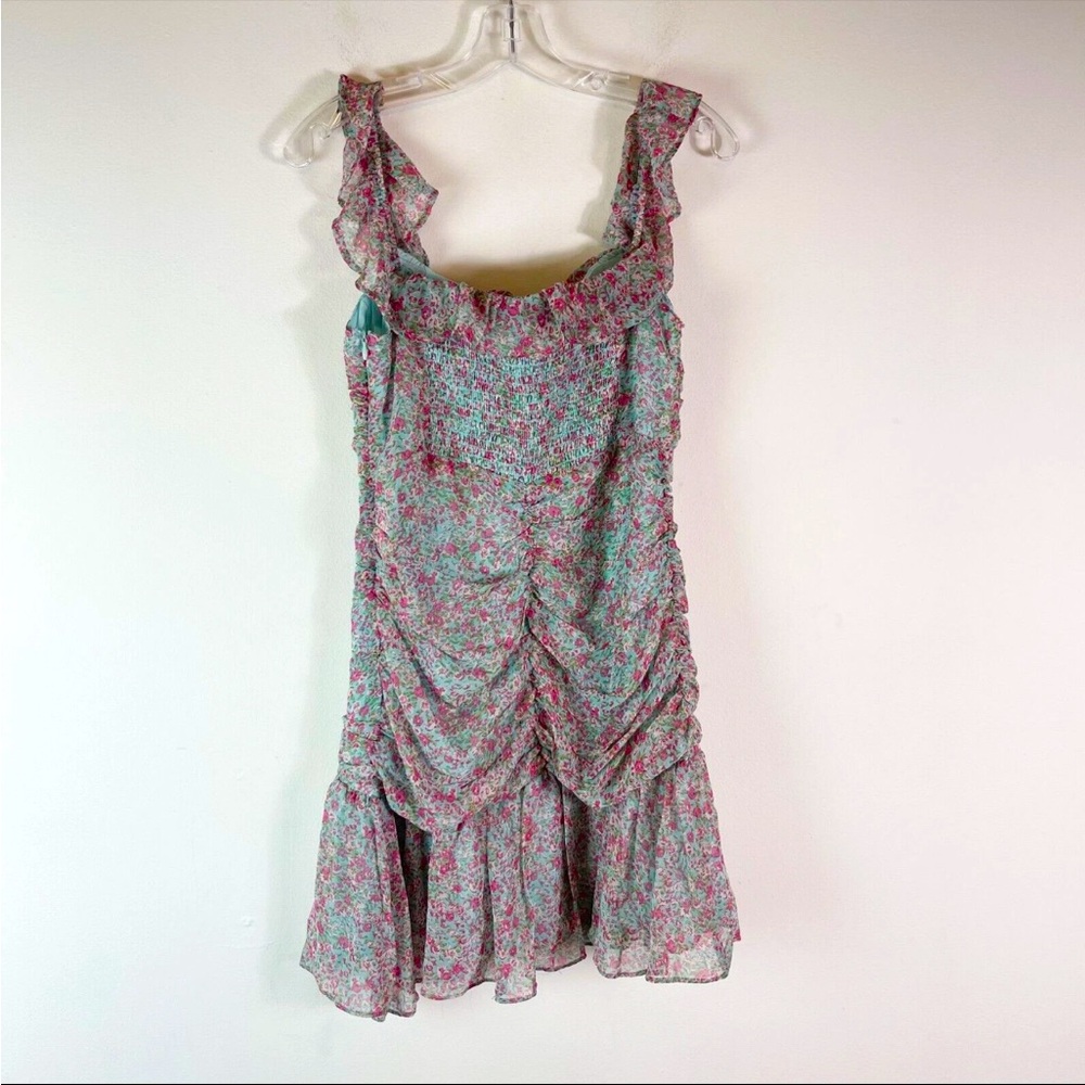 ASTR Floral Dress Ruffle Sleeves and Hem
Size M NWOT never worn Nordstroms - Picture 5 of 5